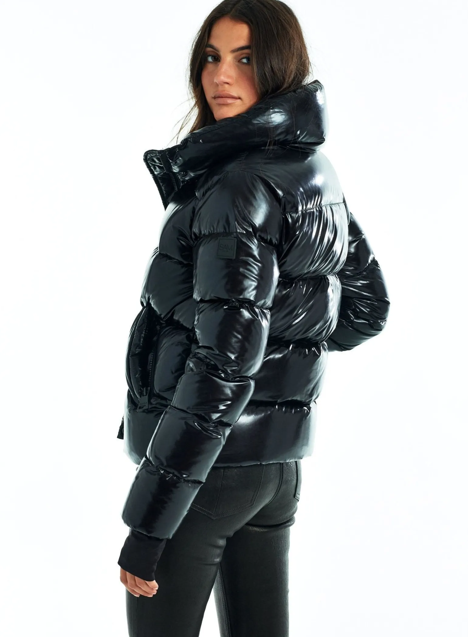 isabel_10-3.webp Isabel