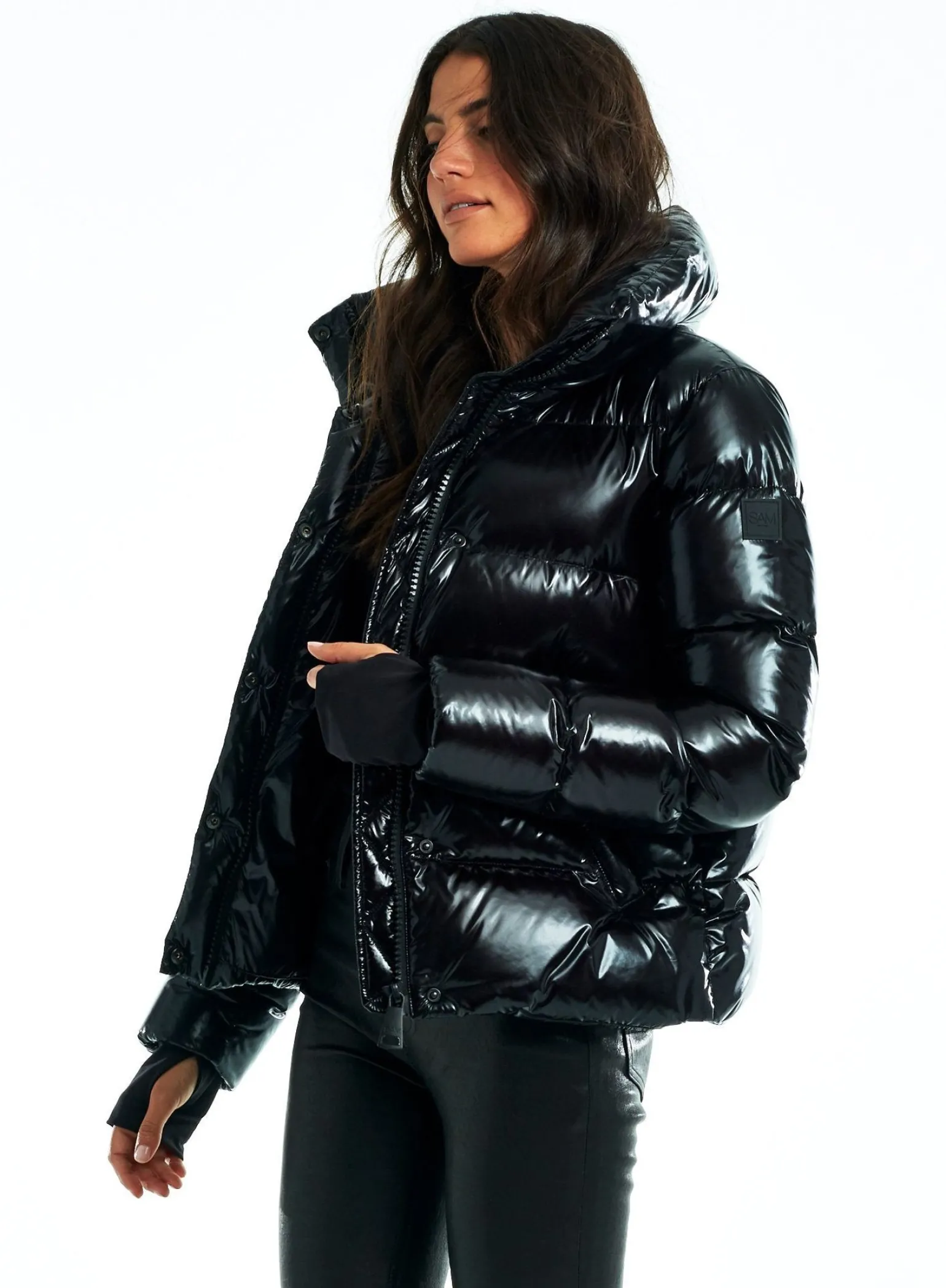 isabel_2-4.webp Isabel