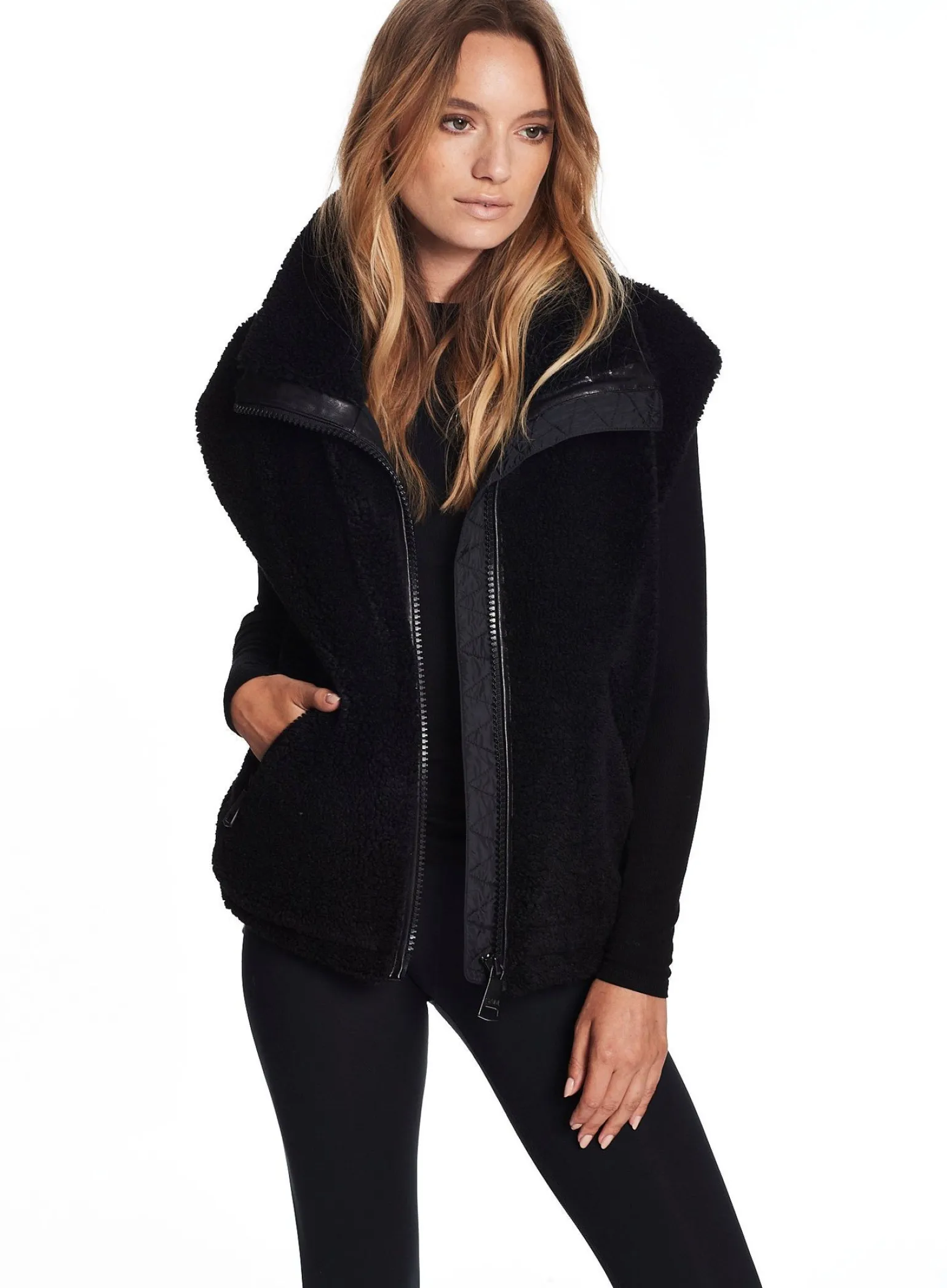 sherpa_vest_6-1.webp Sherpa Vest